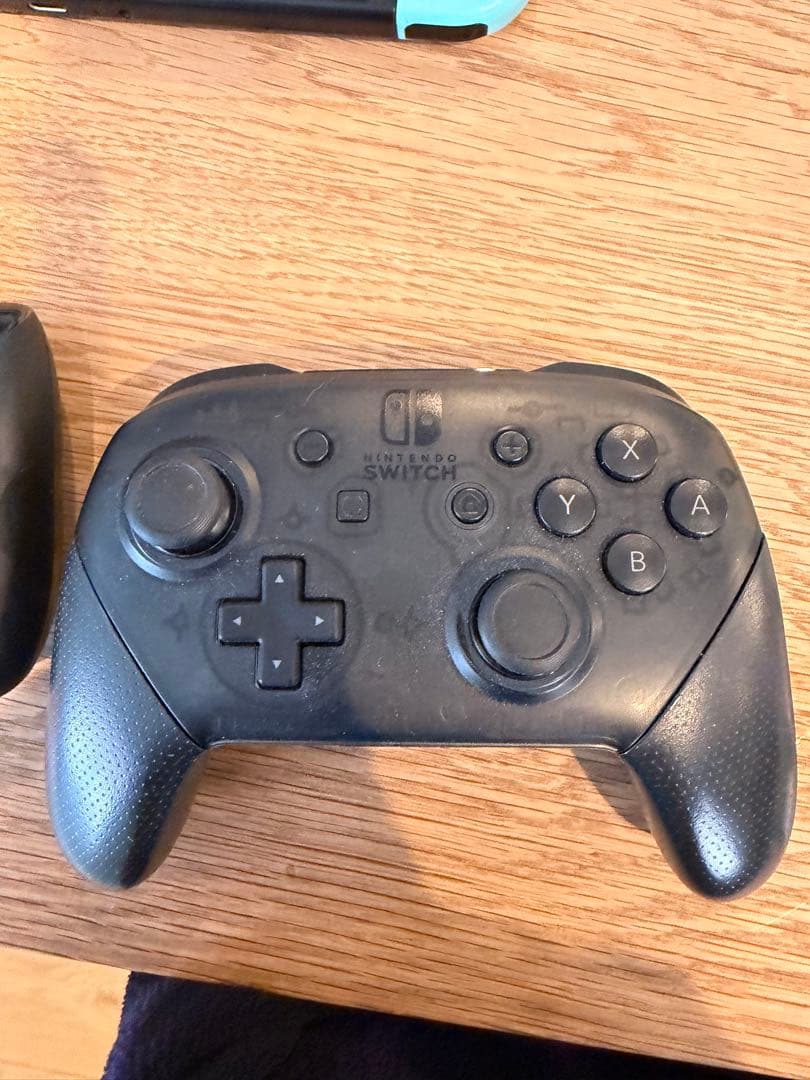 Nintendo Switch 純正プロコン付き どうぶつの森バージョン