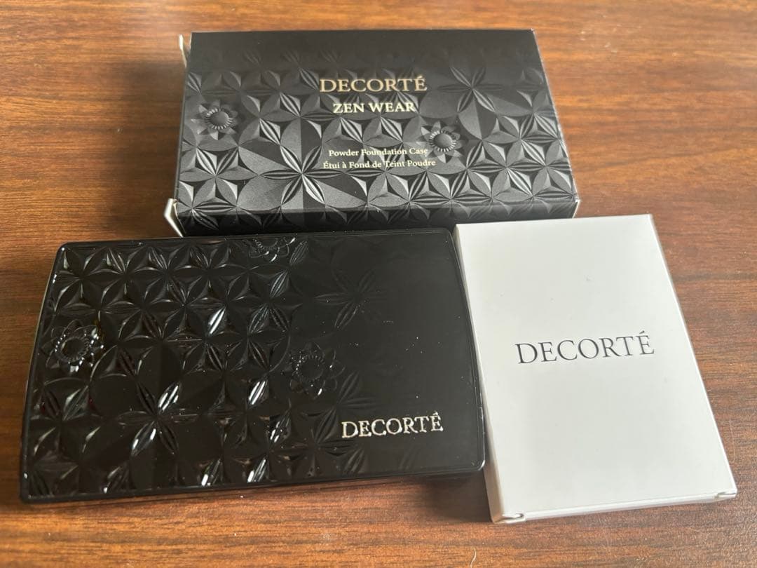 DECORTE ゼンウェア　パウダーファンデーション C11