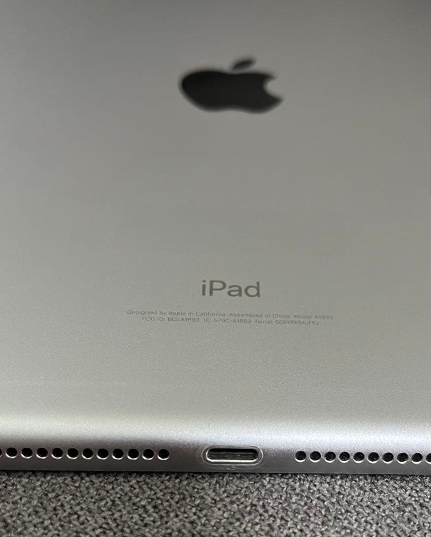 iPad 第6世代 32GB スペースグレイ