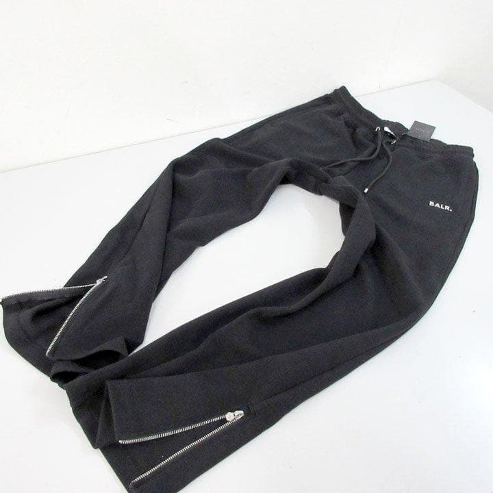 定価5万円の7割引ボーラーBALR.新品タグ付フレアワイドパンツ黒M