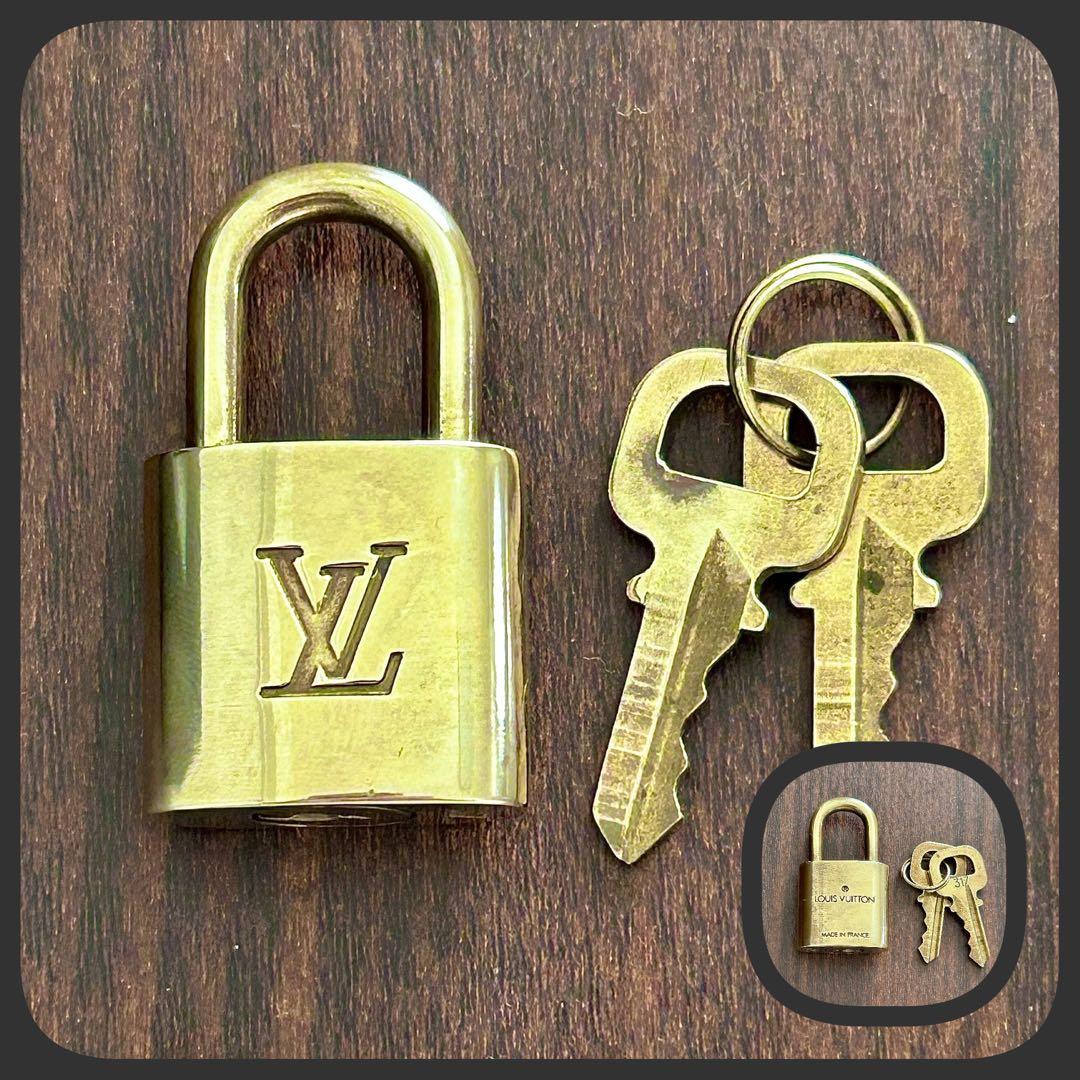 LOUIS VUITTON ルイヴィトン エピ スピーディ40 ボストンバッグ
