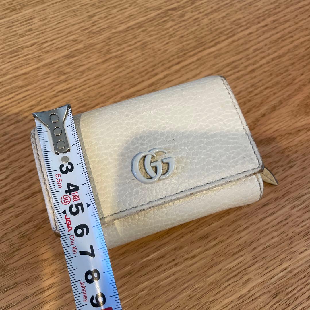 Gucci ホワイトレザー 三つ折り財布