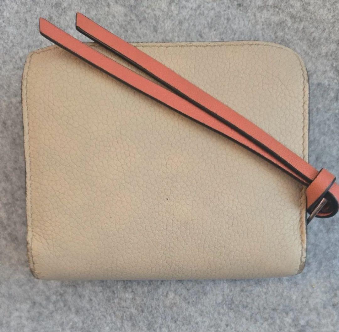 【美品】 LOEWE ロエベ 2つ折り財布