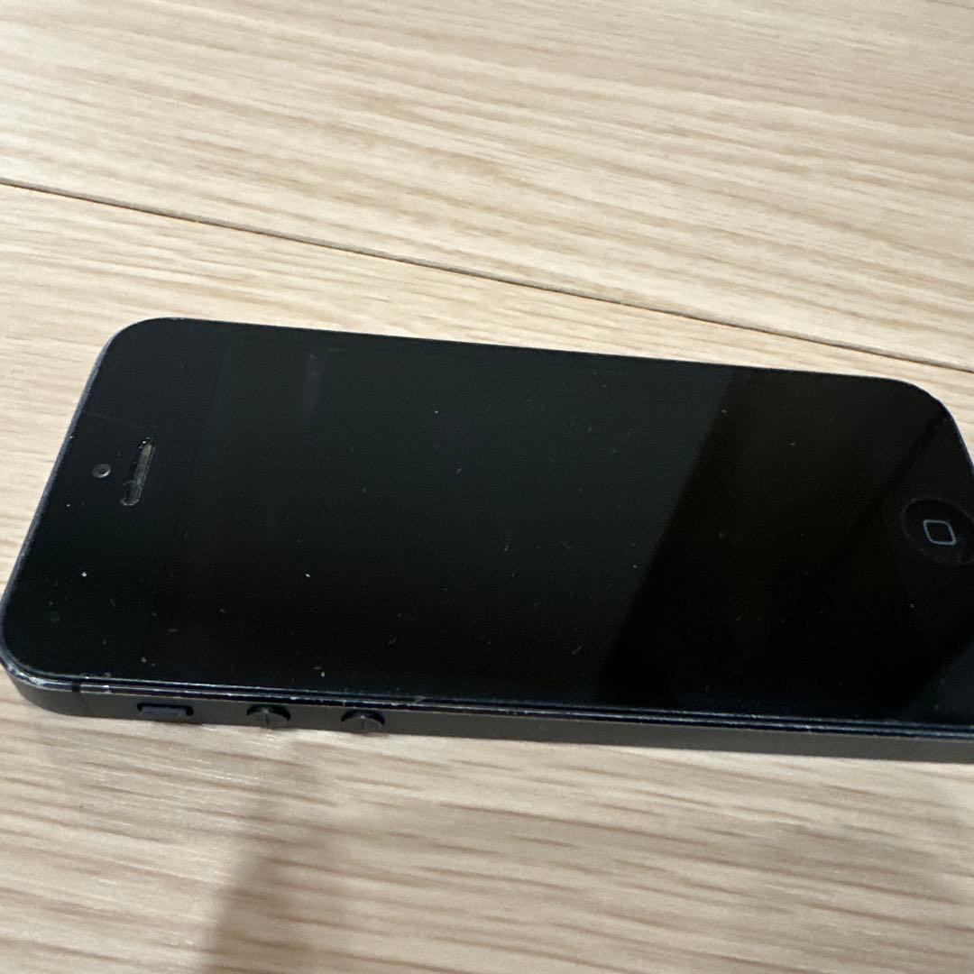 【中古品】iPhone5 16GB 色ブラック
