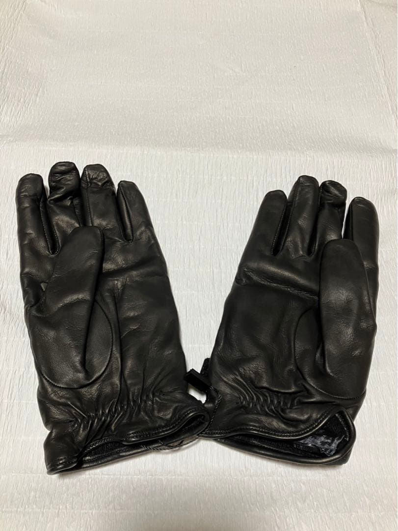 Giorgio Armani 黒グローブ