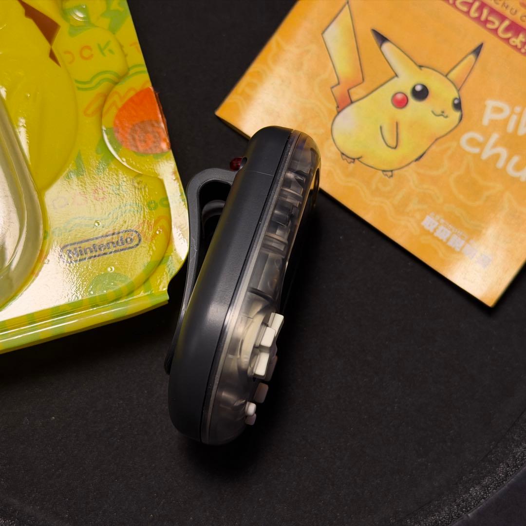 極美品！任天堂ポケットピカチュウ！カラー　金・銀といっしょ！万歩計 動作確認済み
