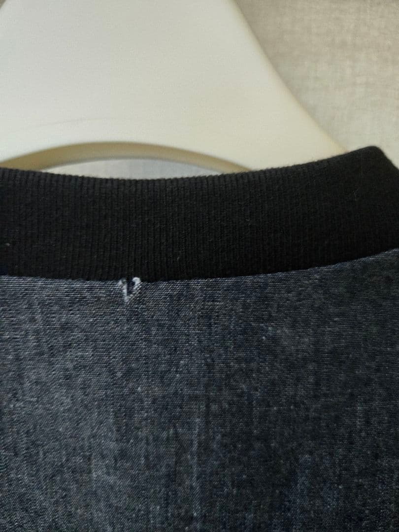 週末お値下げ！sacai Tシャツ カットソー