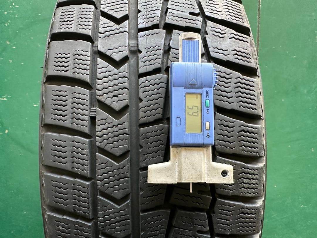 ダンロップWINTER 195/55R16 WM02 4本セット