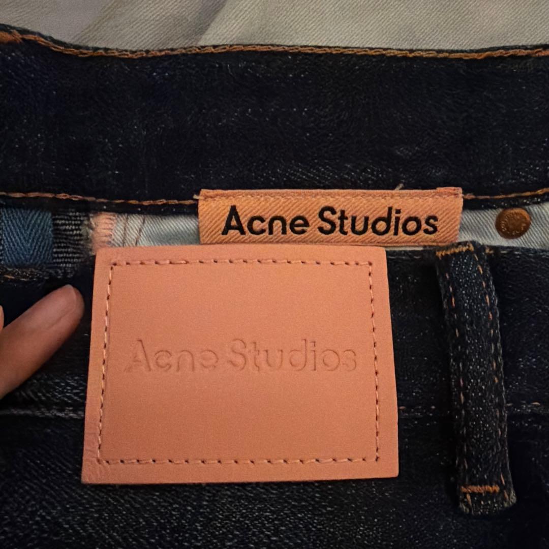 acne studios レギュラーフィットジーンズ-2022F