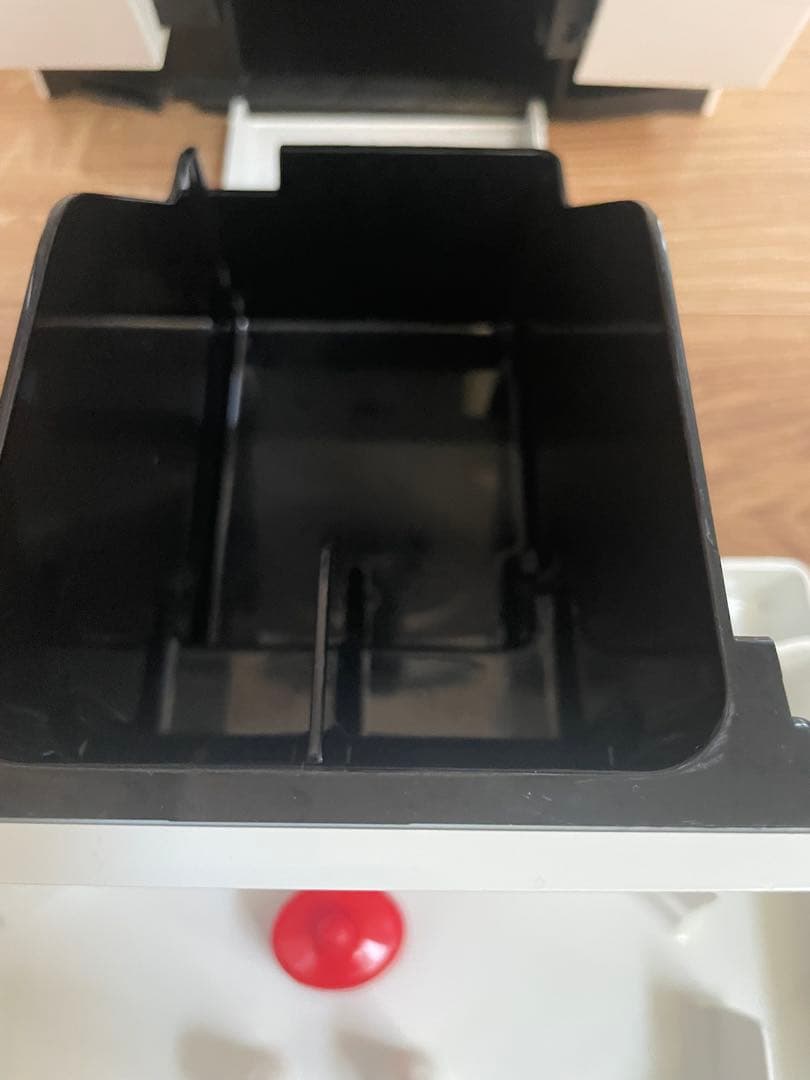 DeLonghi Magnifica S エスプレッソマシンECAM22112W