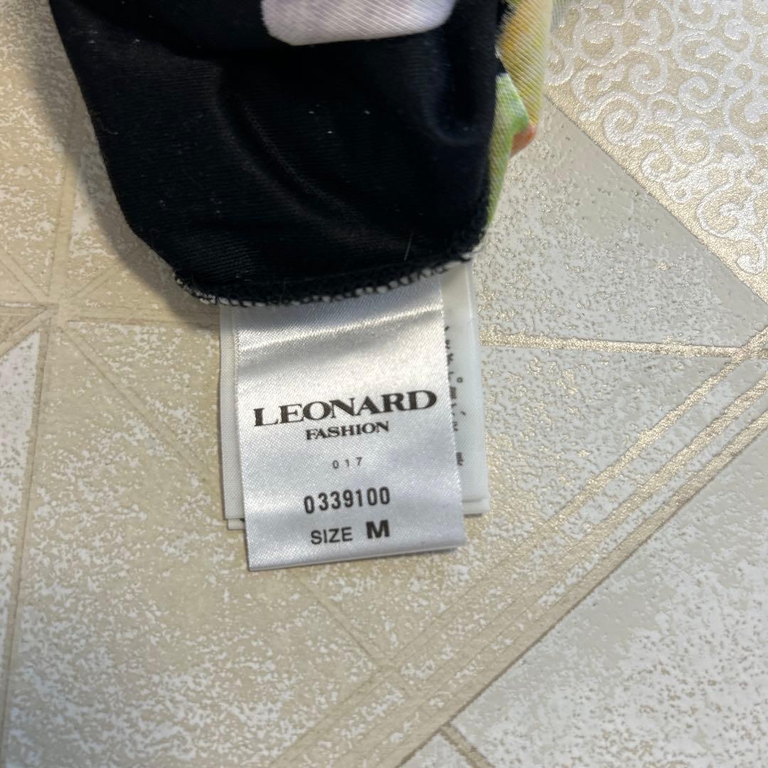 【美品】☆LEONARD レオナール フラワー柄 半袖 カットソー ☆