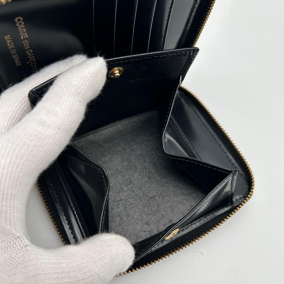COMME des GARÇONS コムデギャルソン 二つ折り財布 黒