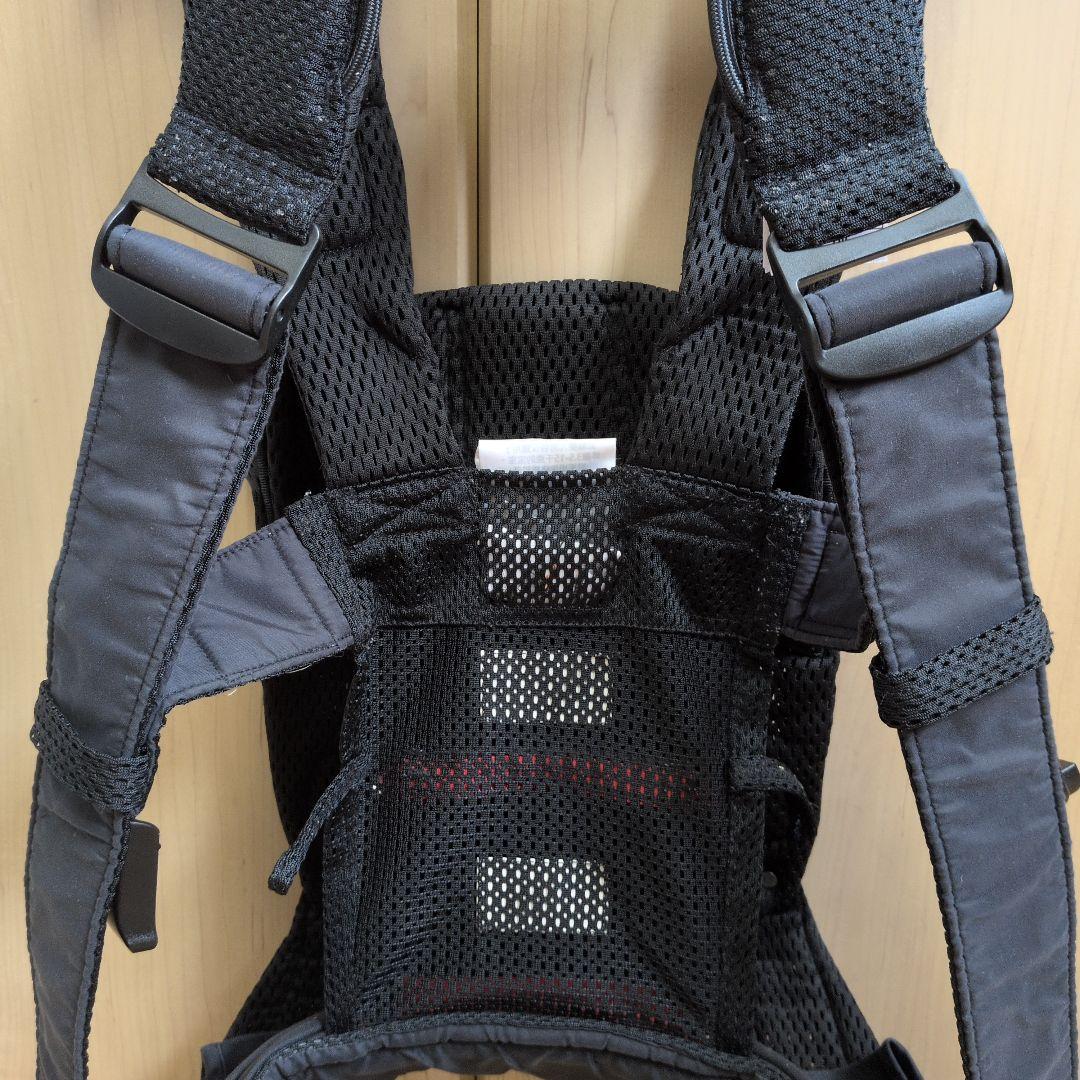 【美品】ベビービョルン 抱っこ紐 ONE KAI Air ブラック(箱付き)