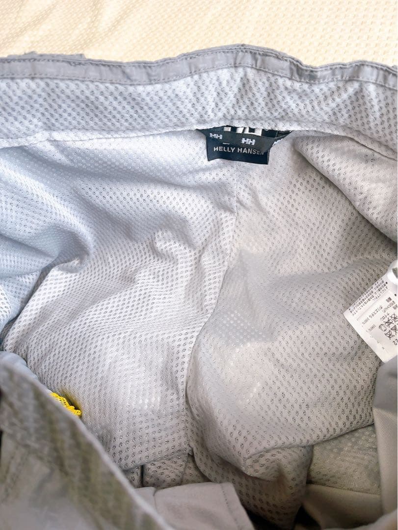 値下　ヘリーハンセン HELLY TEACH　スノボ、スキーパンツ　LL 状態良