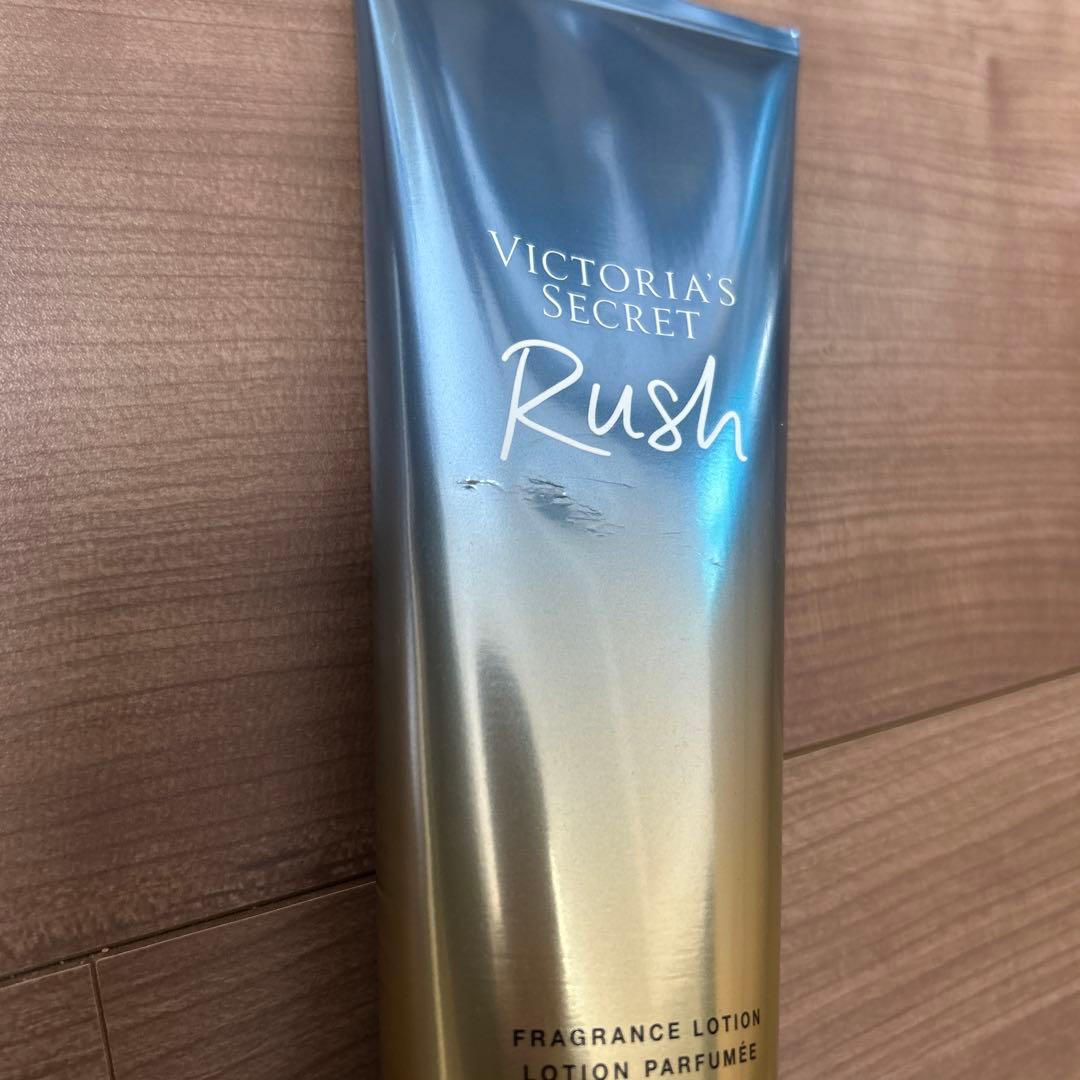 Victoria's Secretボディクリーム 236mL &ミストセット