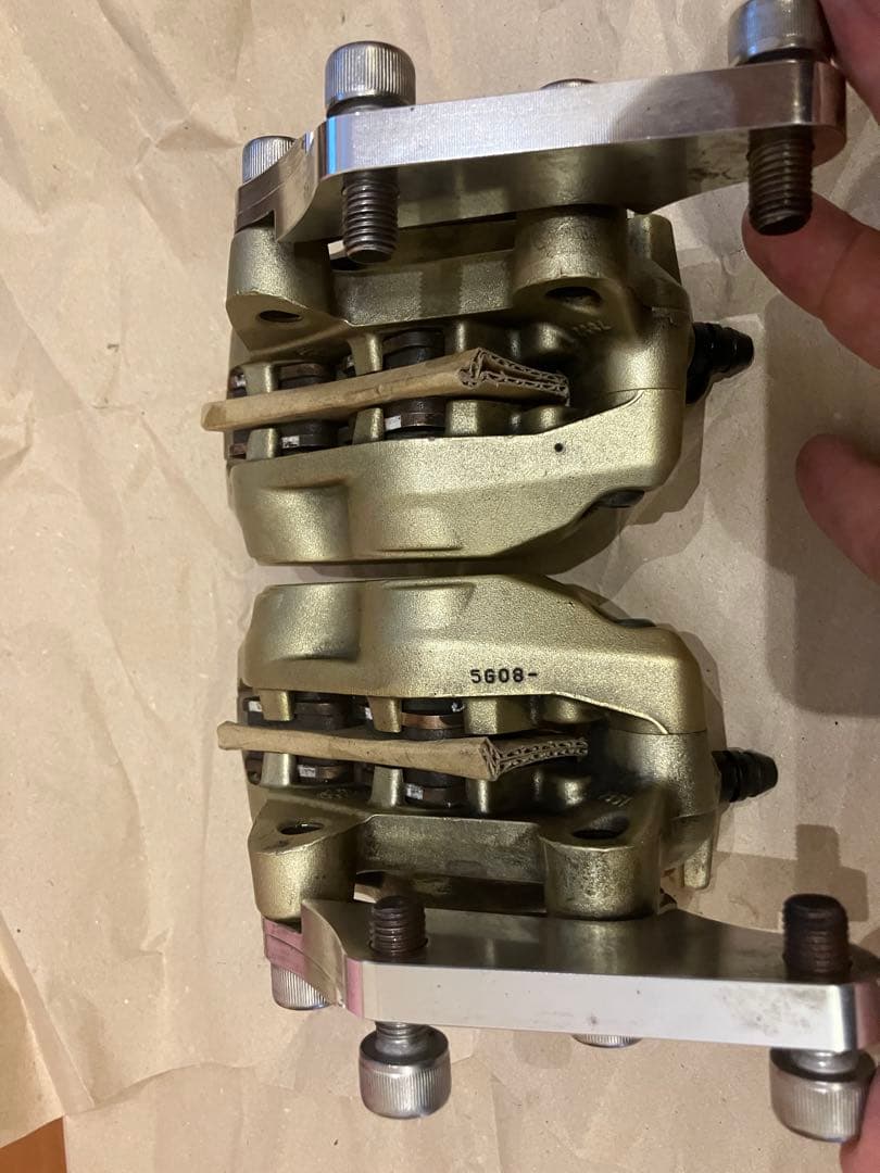ハーレー　Brembo ブレーキキャリパー