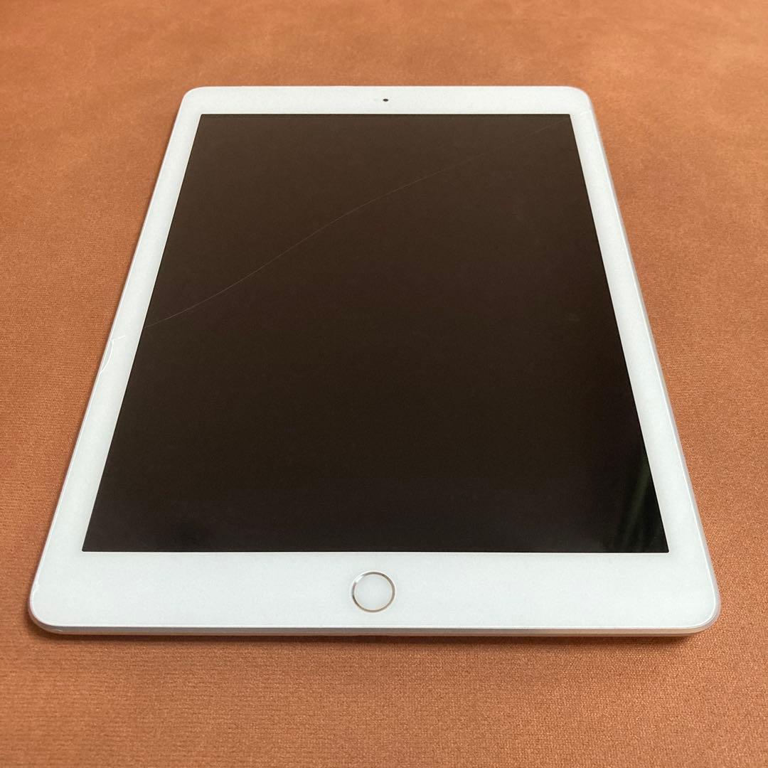 825【早い者勝ち】電池最良好☆iPad6 第6世代 32GB SIMフリー☆