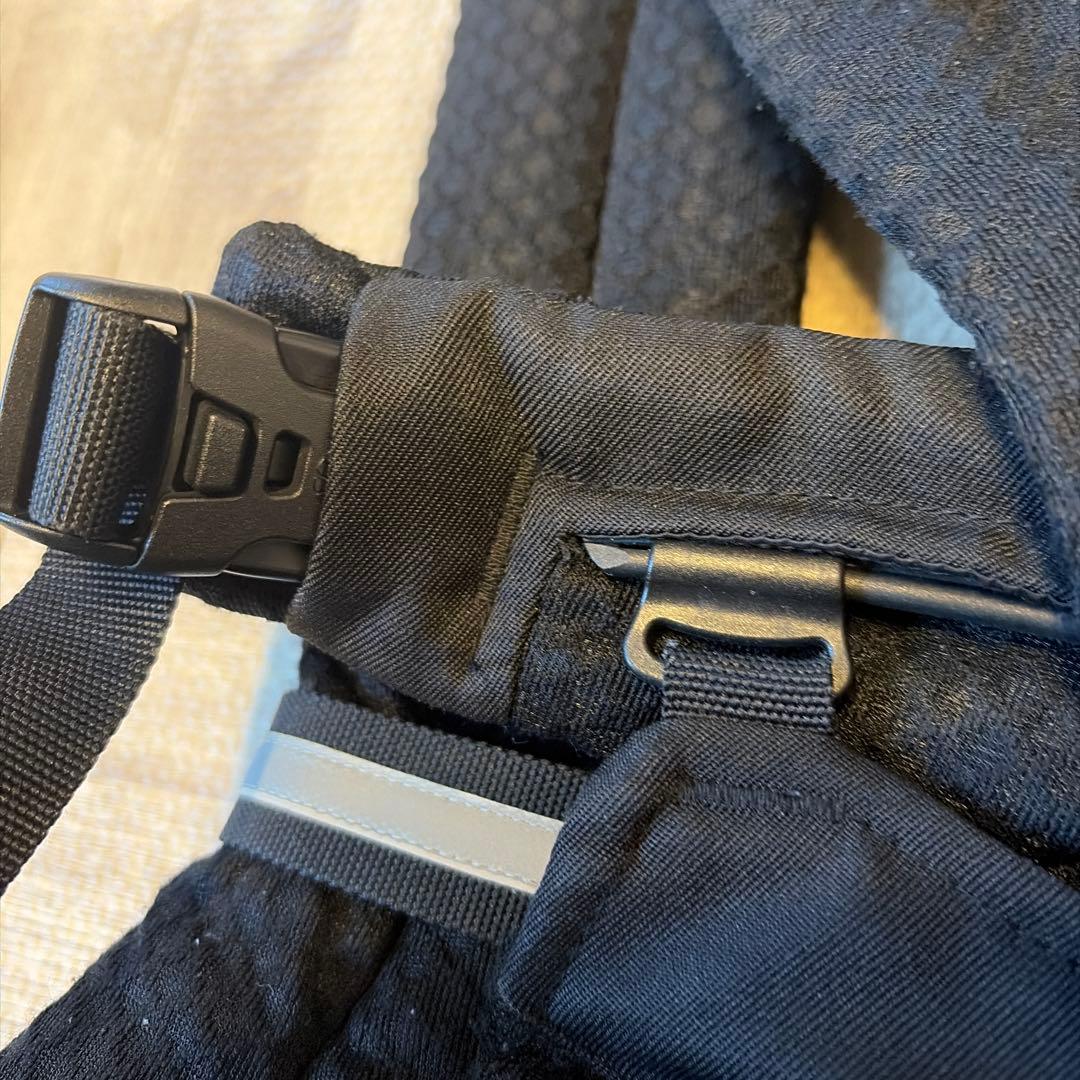美品⭐️ergobaby 抱っこ紐 オムニブリーズ ブラック