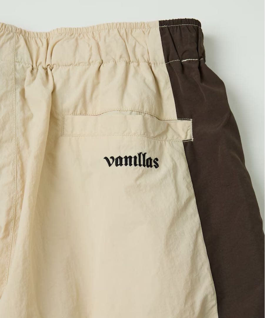 UMBRO go!go!vanillas ナイロントラックパンツ ホワイト M
