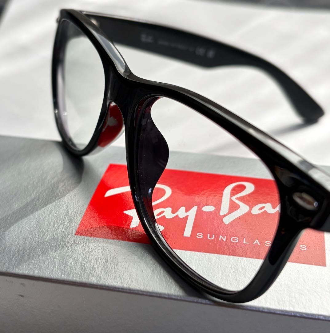 【美品 状態良好】RAY-BAN NEW WAYFARER 2 used