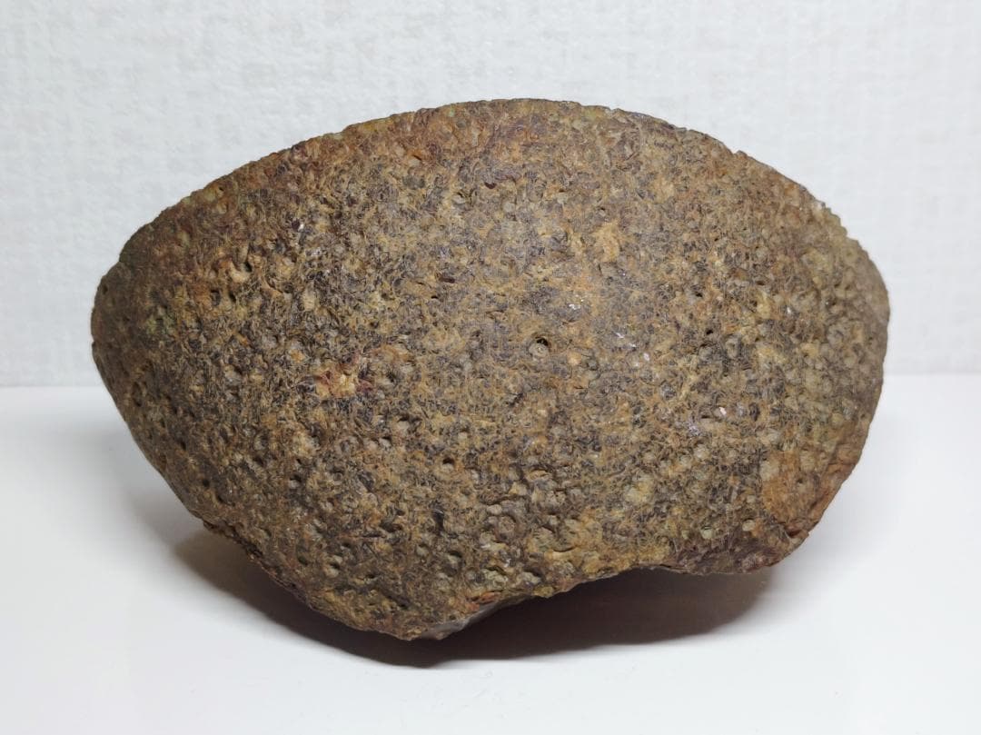 瑪瑙 1.4kg メノウ 原石 鑑賞石 自然石 誕生石 水石 鉱物 宝石 置石