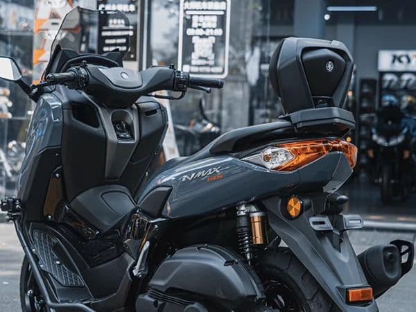 専用nmax125/155 2型 カウルマウントミラーキット