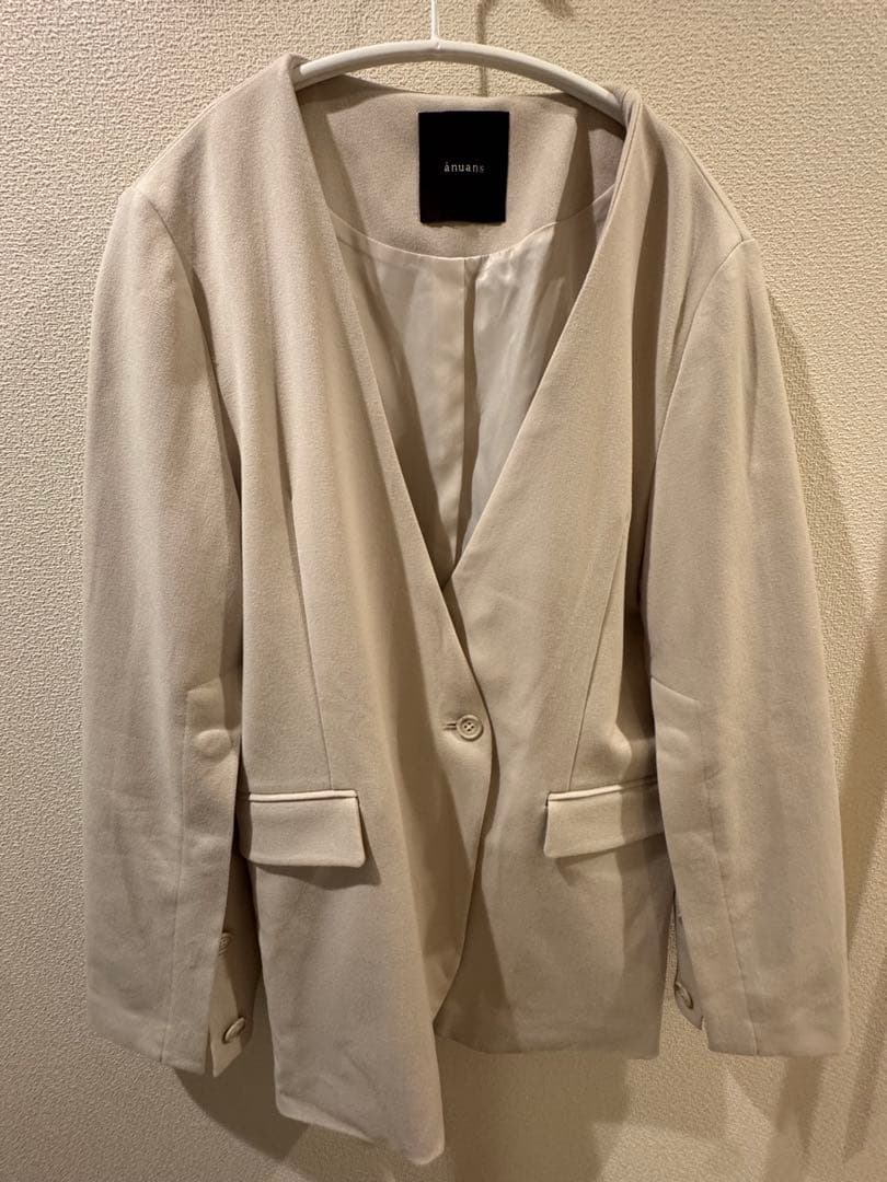 ★大幅値下★anuans スリットスリーブノーカラージャケット 中村麻美
