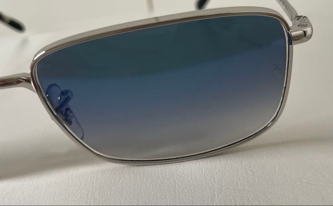 Ray-Ban RB3717 003/3F 57人気ブルーグラディエント 極美品