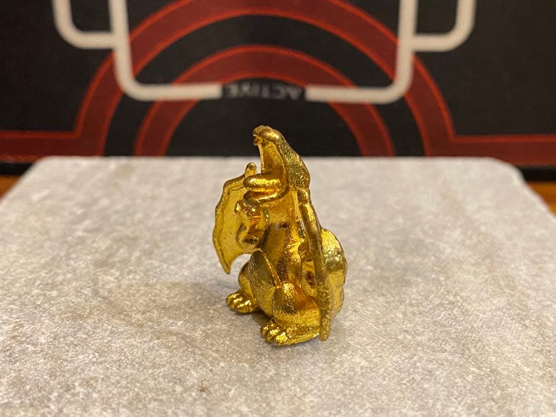 ポケモンメタルコレクション　金のリザードン　ゴールド　初代　希少品