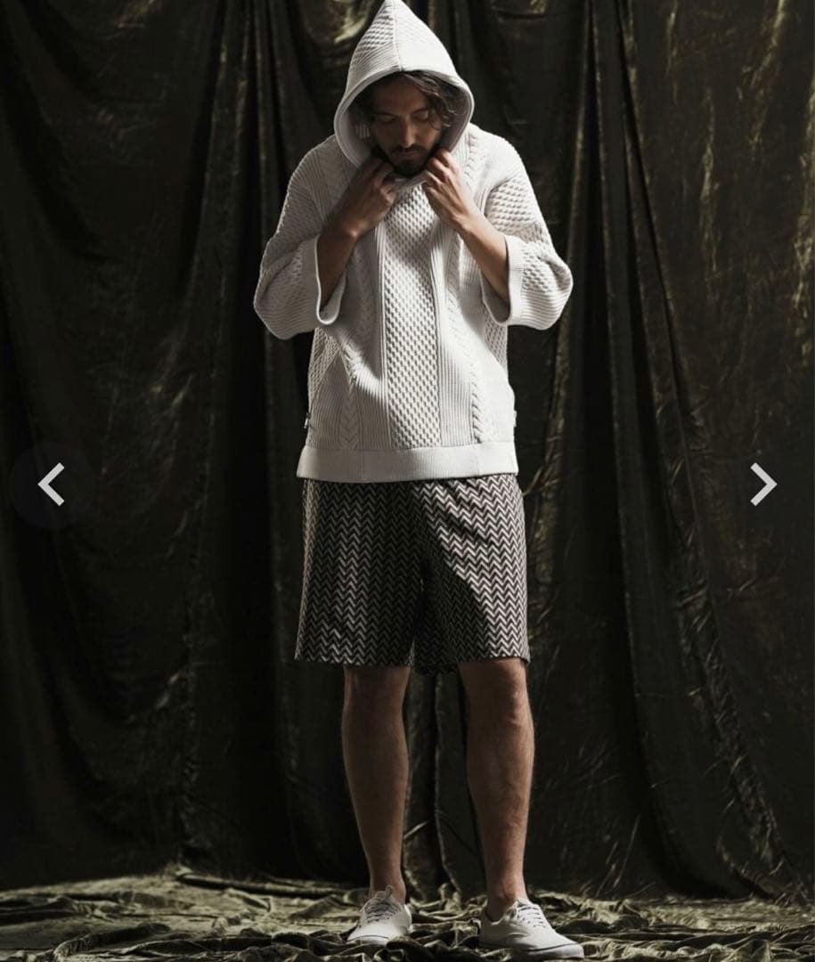 ANGENEHM cable stitch short sleeve パーカー