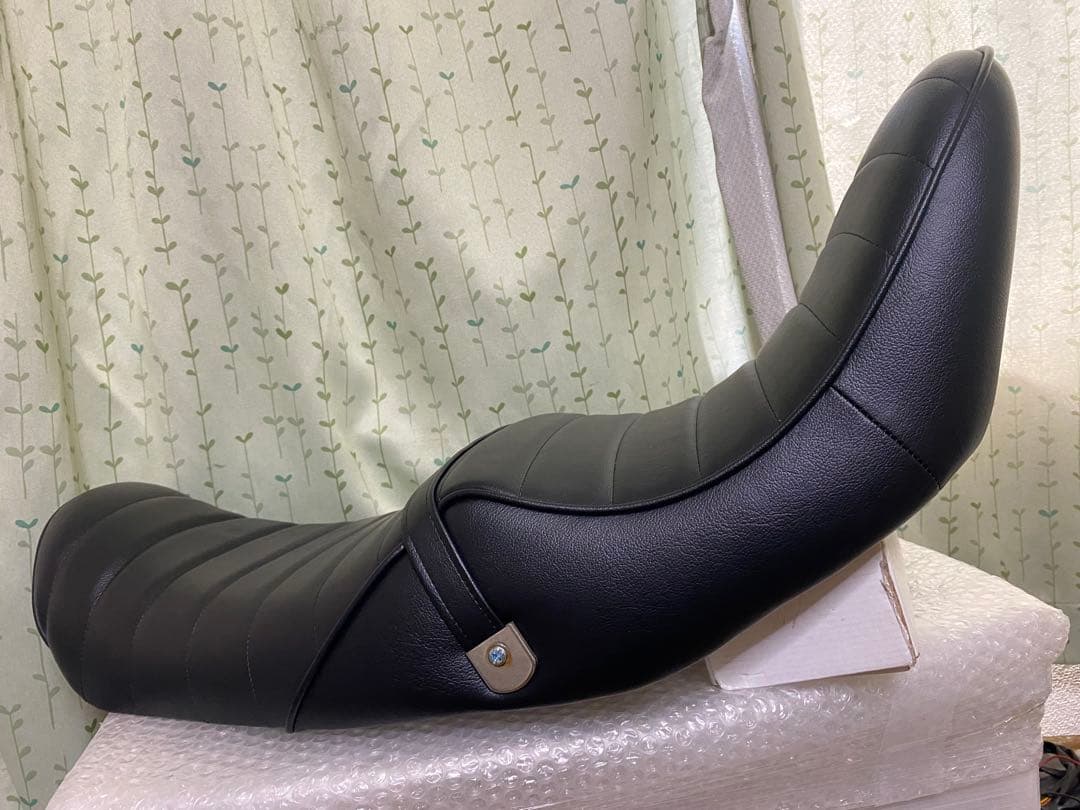 専用 NEW ZRX400 20cm 黒レザー チョビ三 シート ZRXⅡ 三段