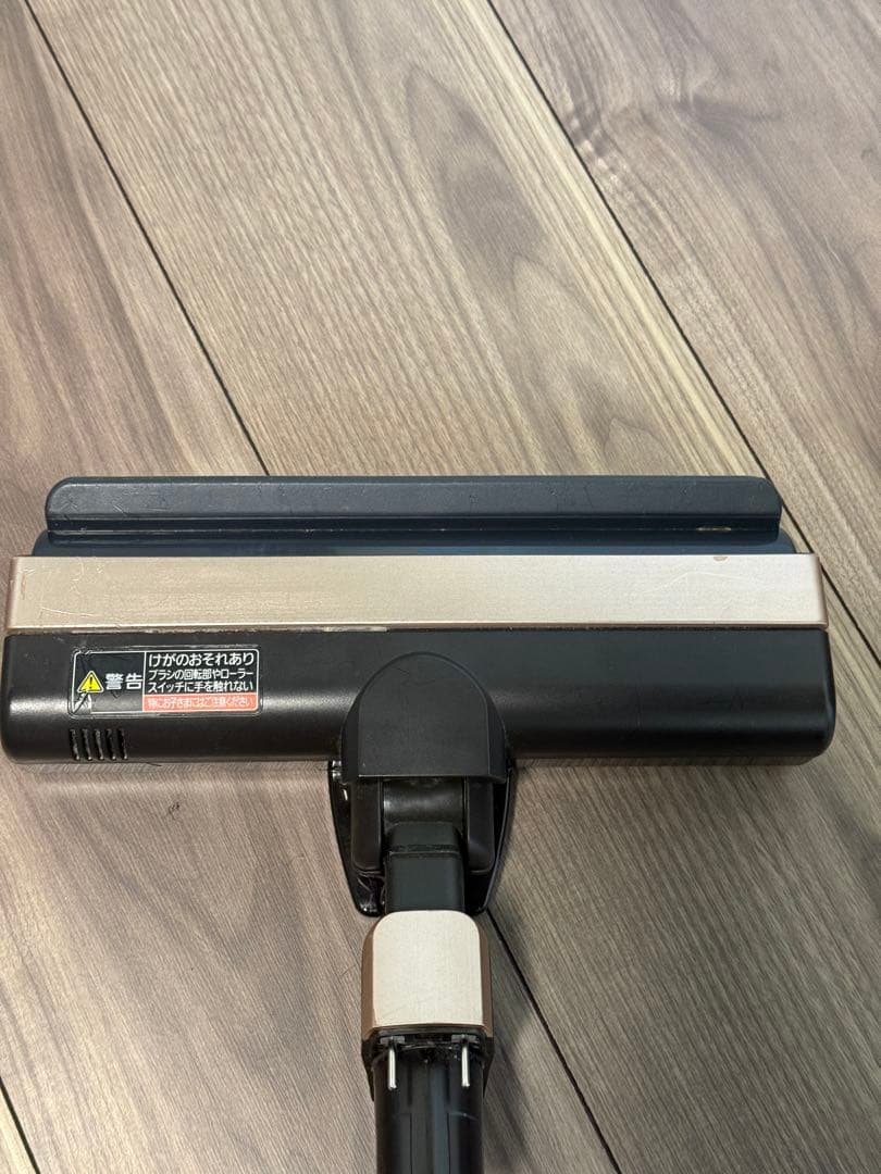 Panasonic　MC-PBP101J　紙パック式コードレス スティック掃除機