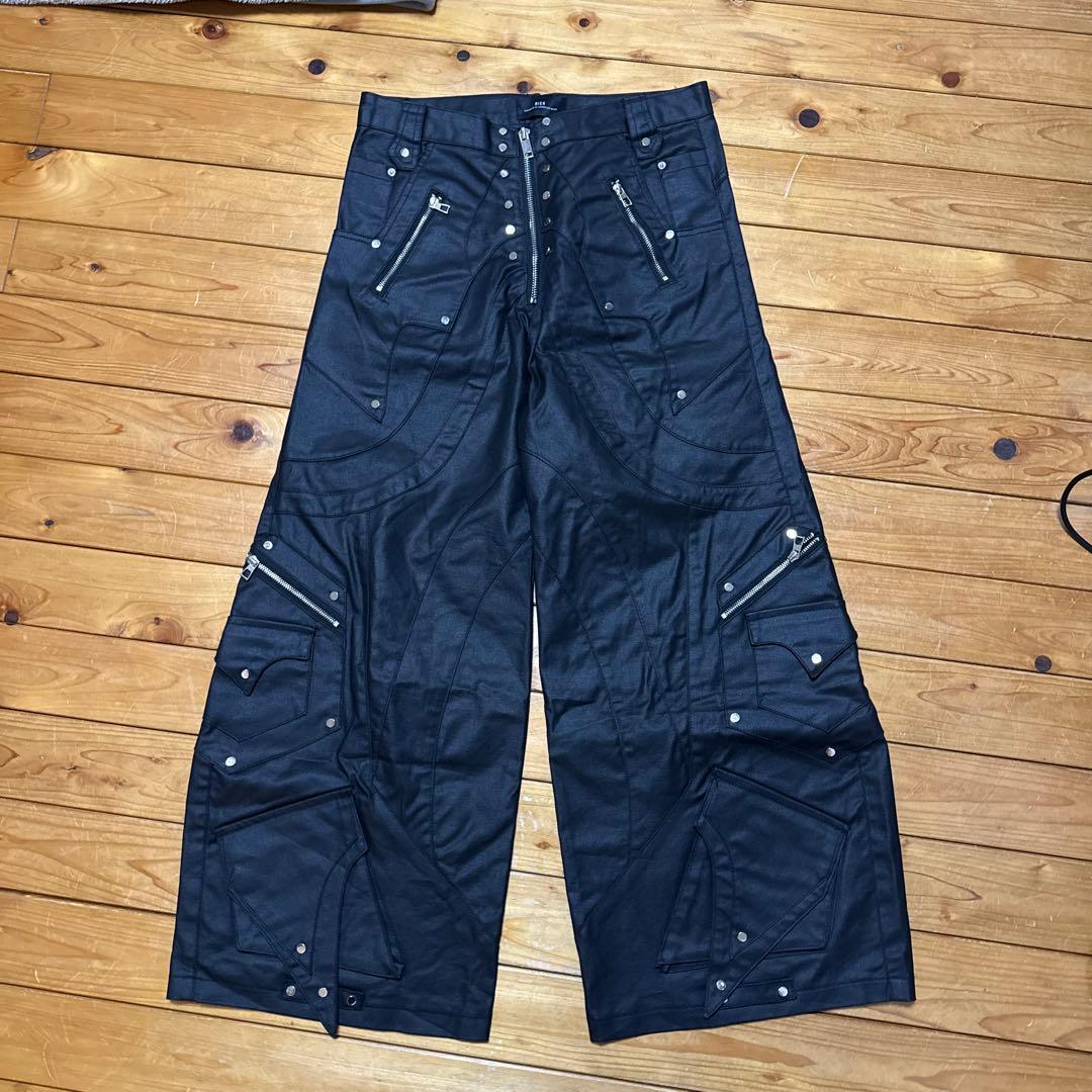 Richworldwideパンツ