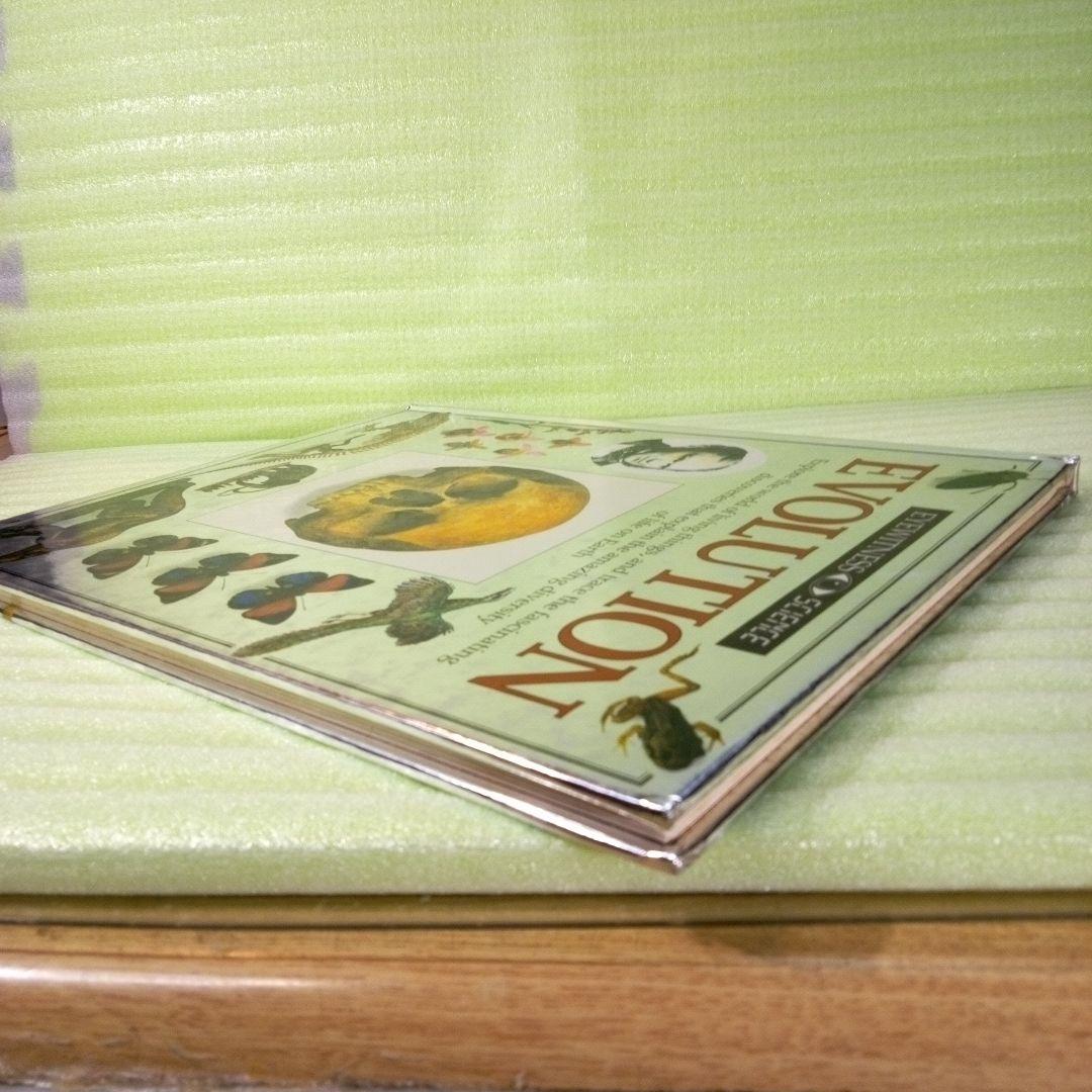 洋書 Evolution (Eyewitness Science)