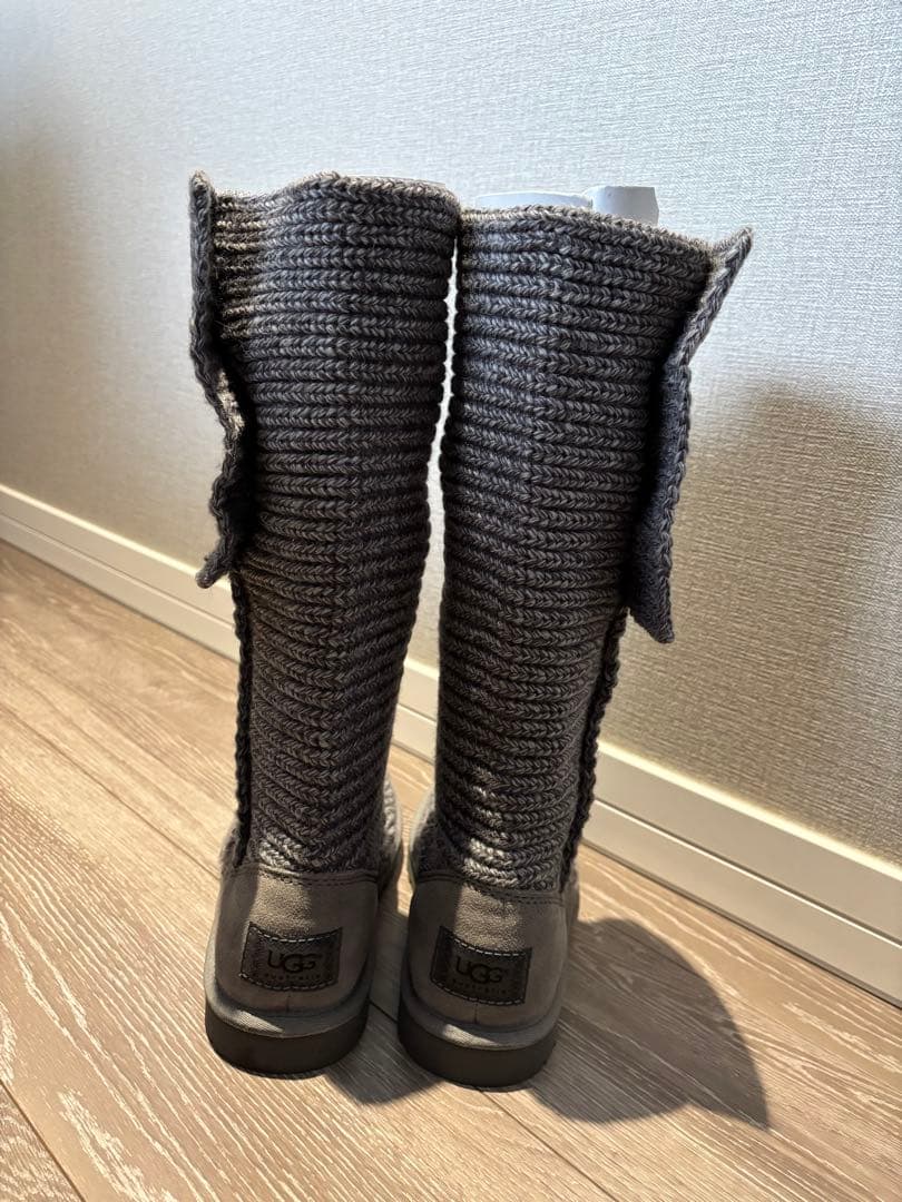 UGG ニットムートンブーツ