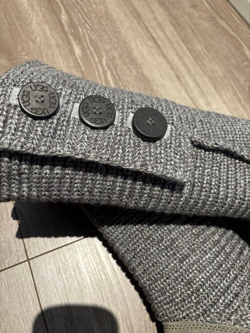 UGG ニットムートンブーツ