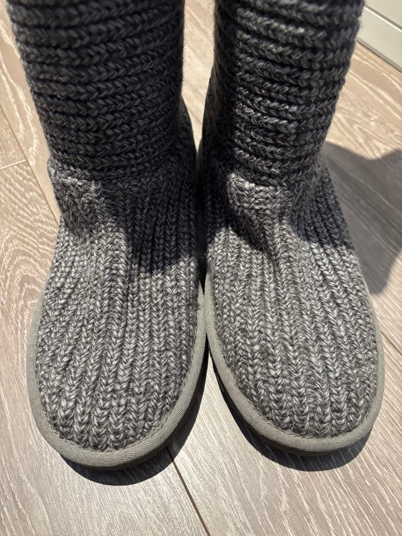UGG ニットムートンブーツ