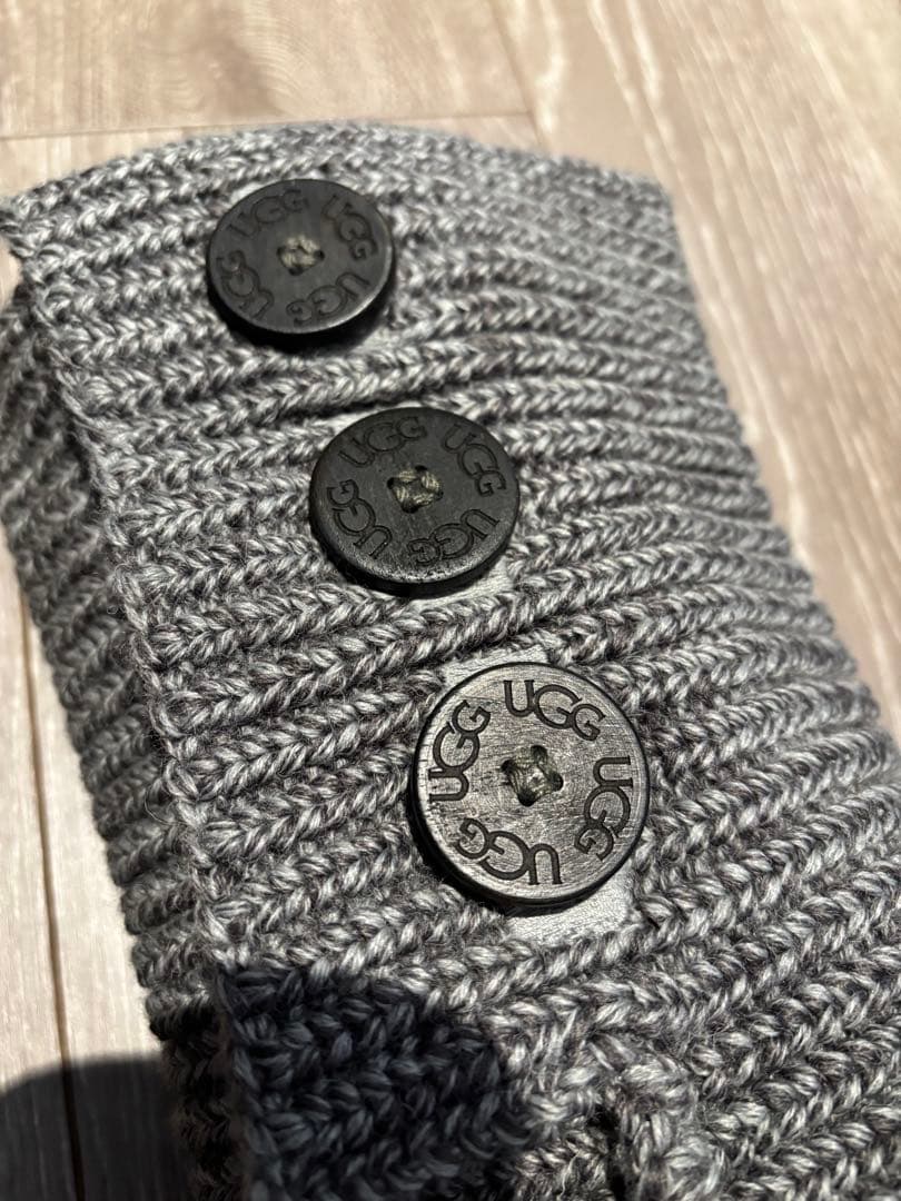 UGG ニットムートンブーツ
