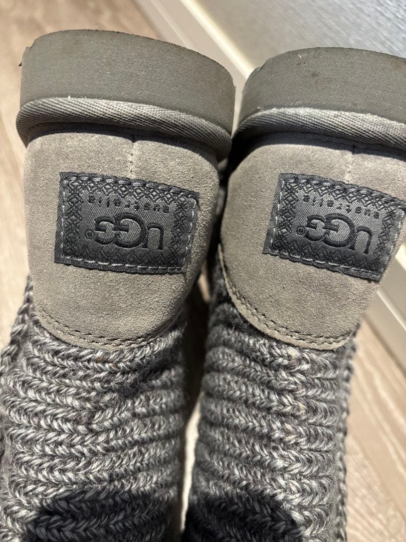 UGG ニットムートンブーツ