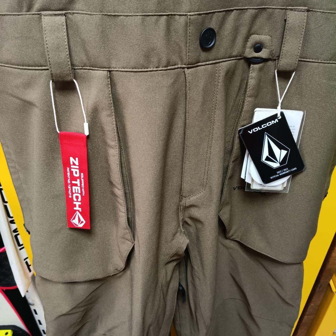 スノーボード　ボルコム　ビブパンツ　ダークブラウン　Lサイズ　新品