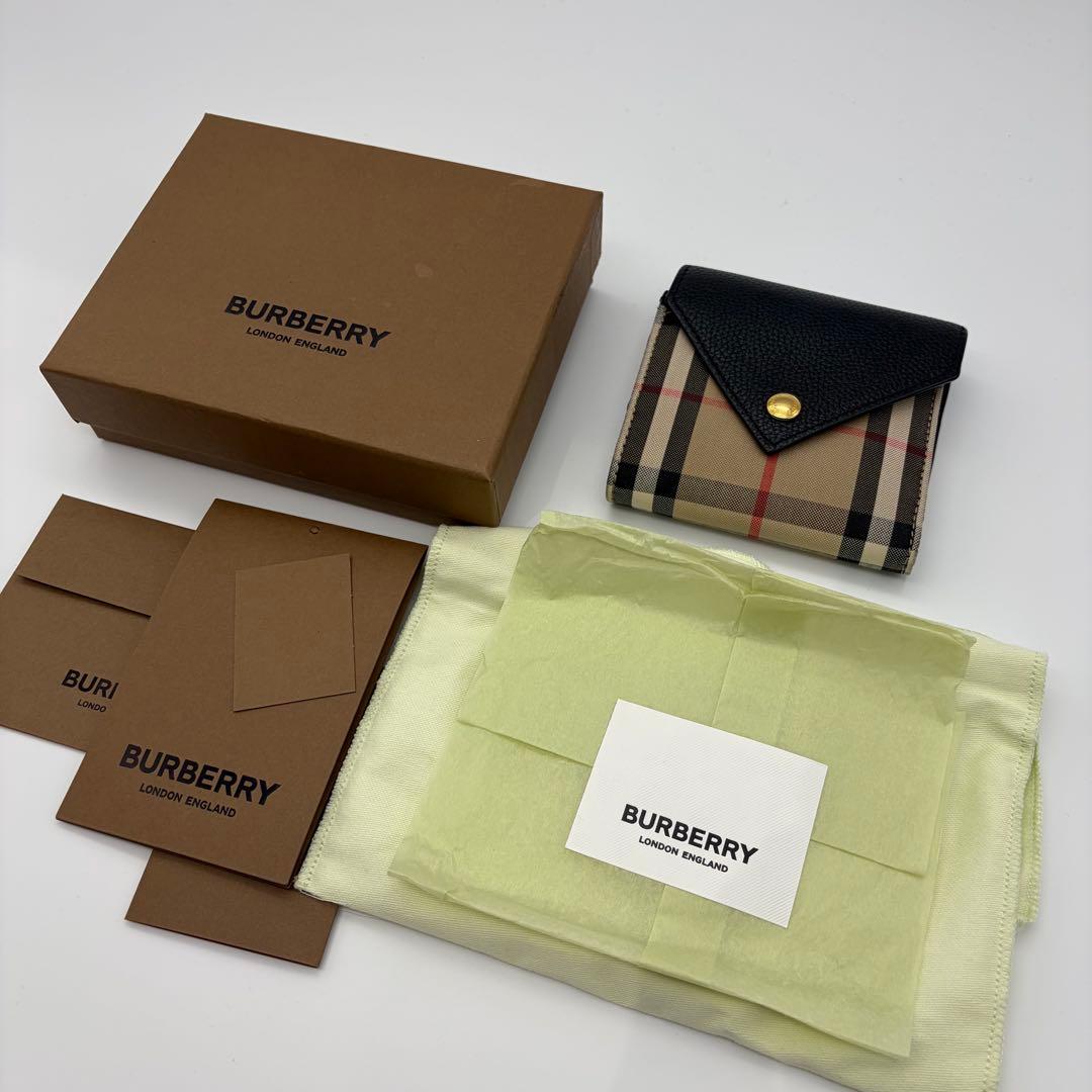 BURBERRY 三つ折り財布 ノバチェック柄