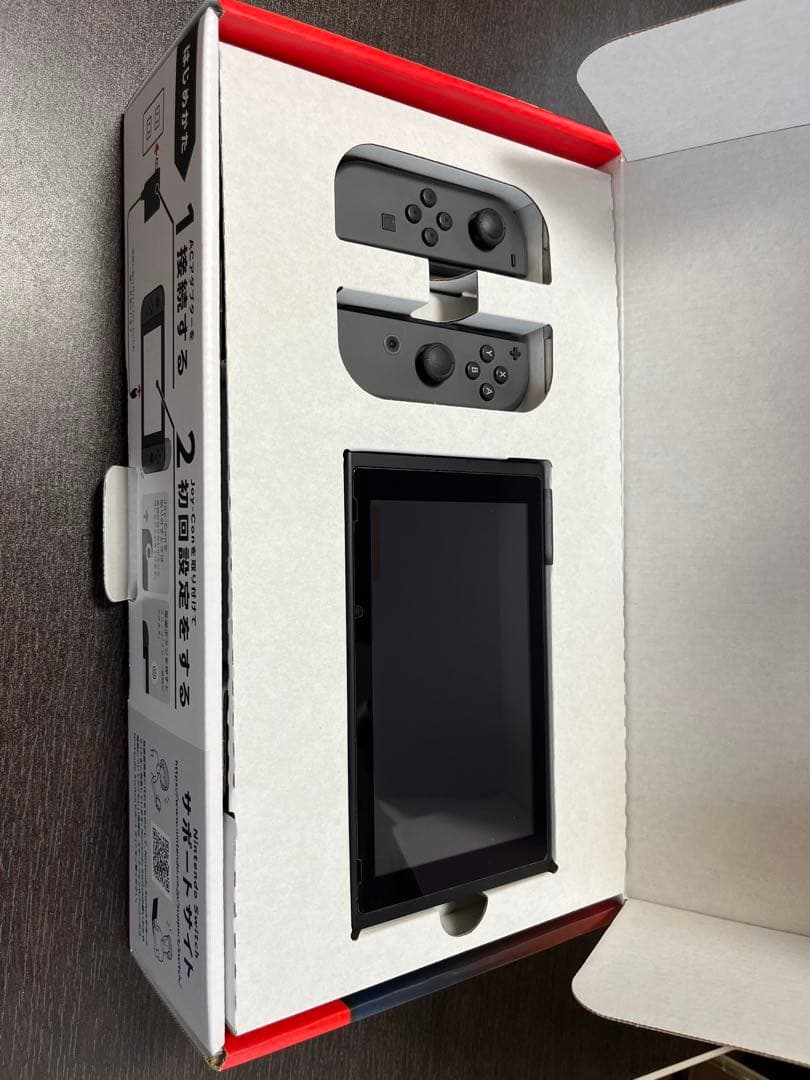 え*き様 MAX値下げ❗️半額❗️Switch 本体 + コントローラー 2つ+
