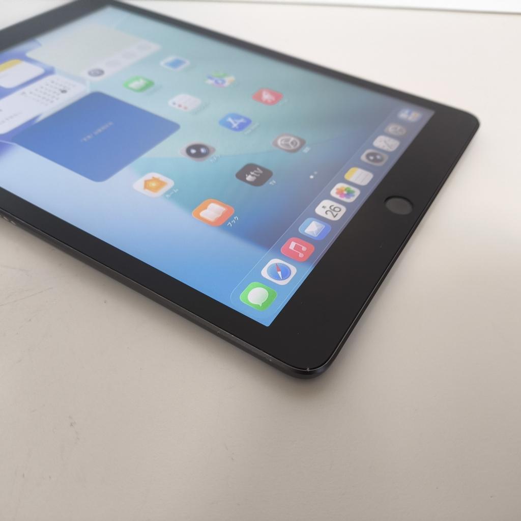 Apple iPad 第8世代　32GB　No425