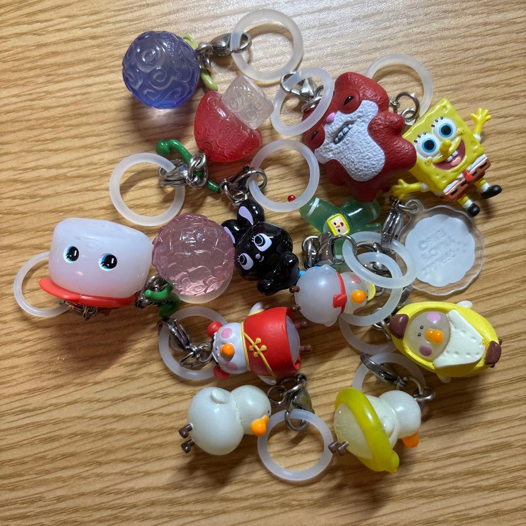 M*o様 めじるしアクセサリー大量まとめ売り➕収納スタンド付き 【早い者勝ち‼️