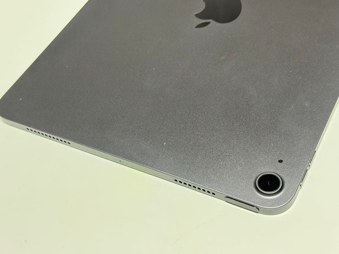 iPadAir 第5世代 WiFiモデル 64GB