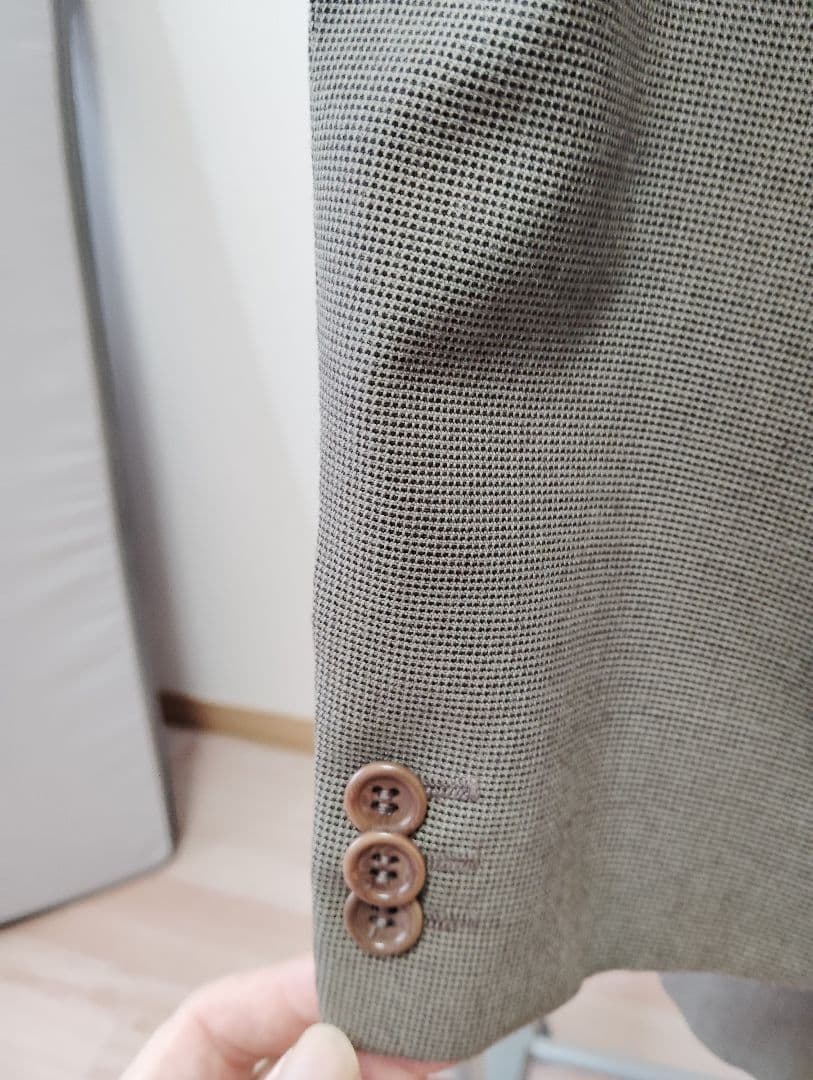 ARMANI スーツ　6500円に値下げ！