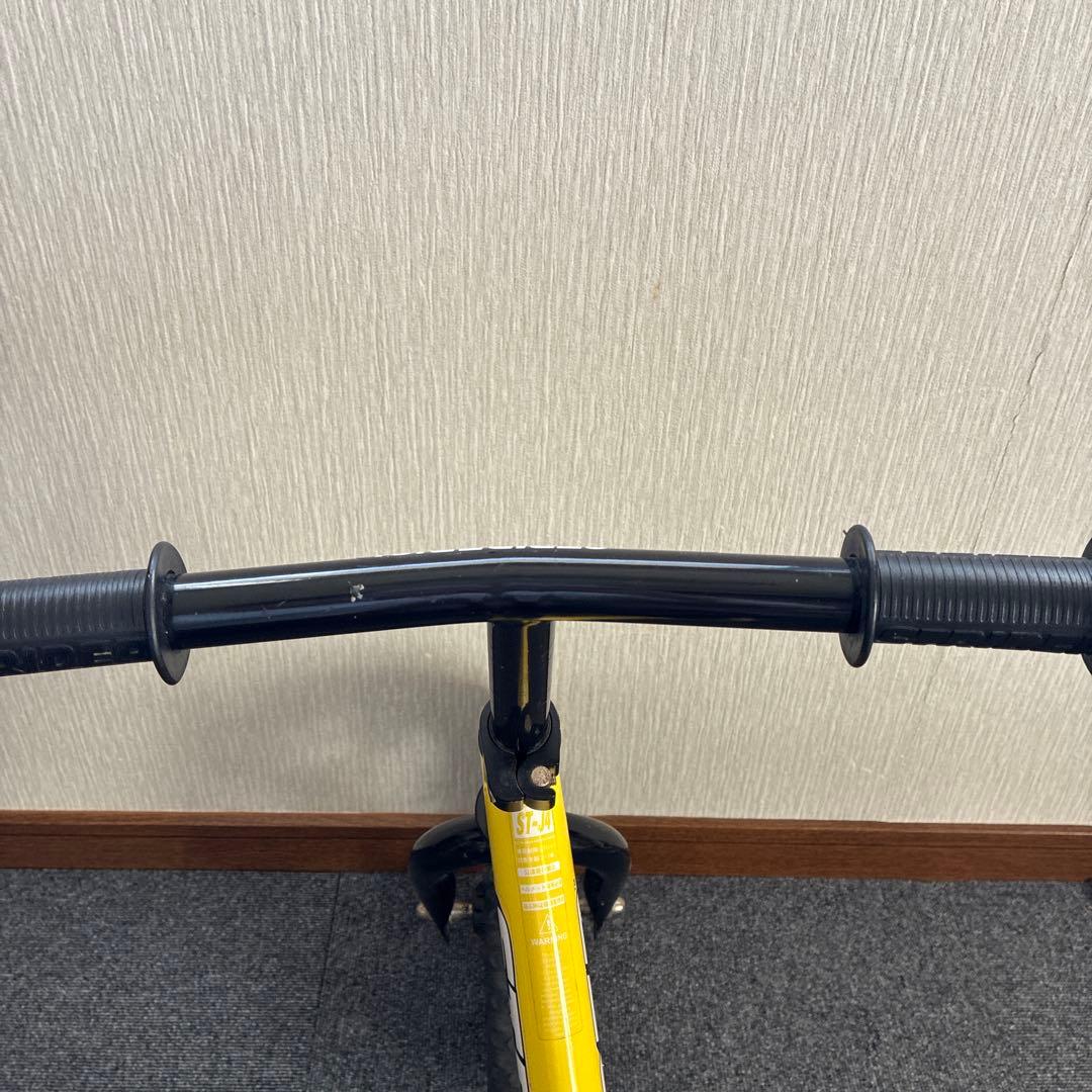 ストライダー　 STRIDER 12インチ　イエロー st-j4