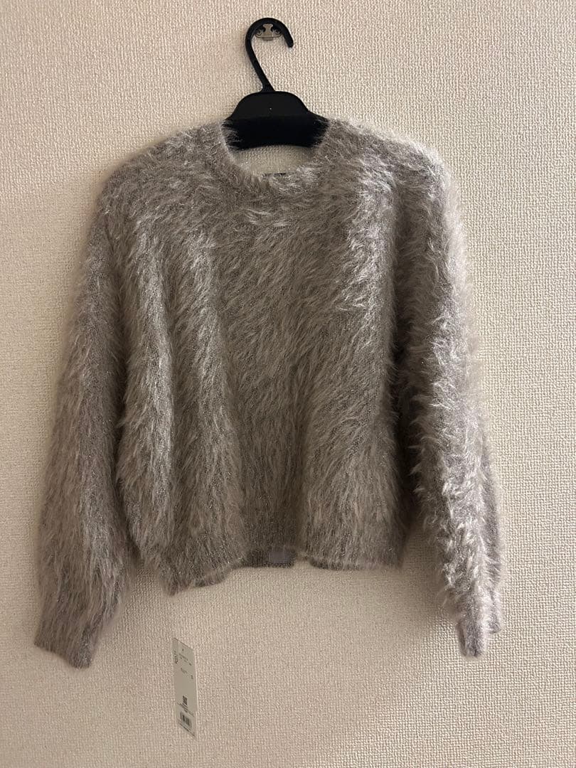 【新品】ナチュラルビューティーベーシック　デザインボタンラメシャギーカーディガン