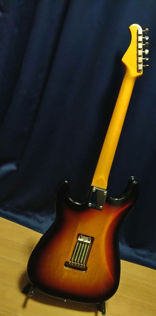 Bacchus アルダー bst-350r ストラトキャスター レア金文字 改造