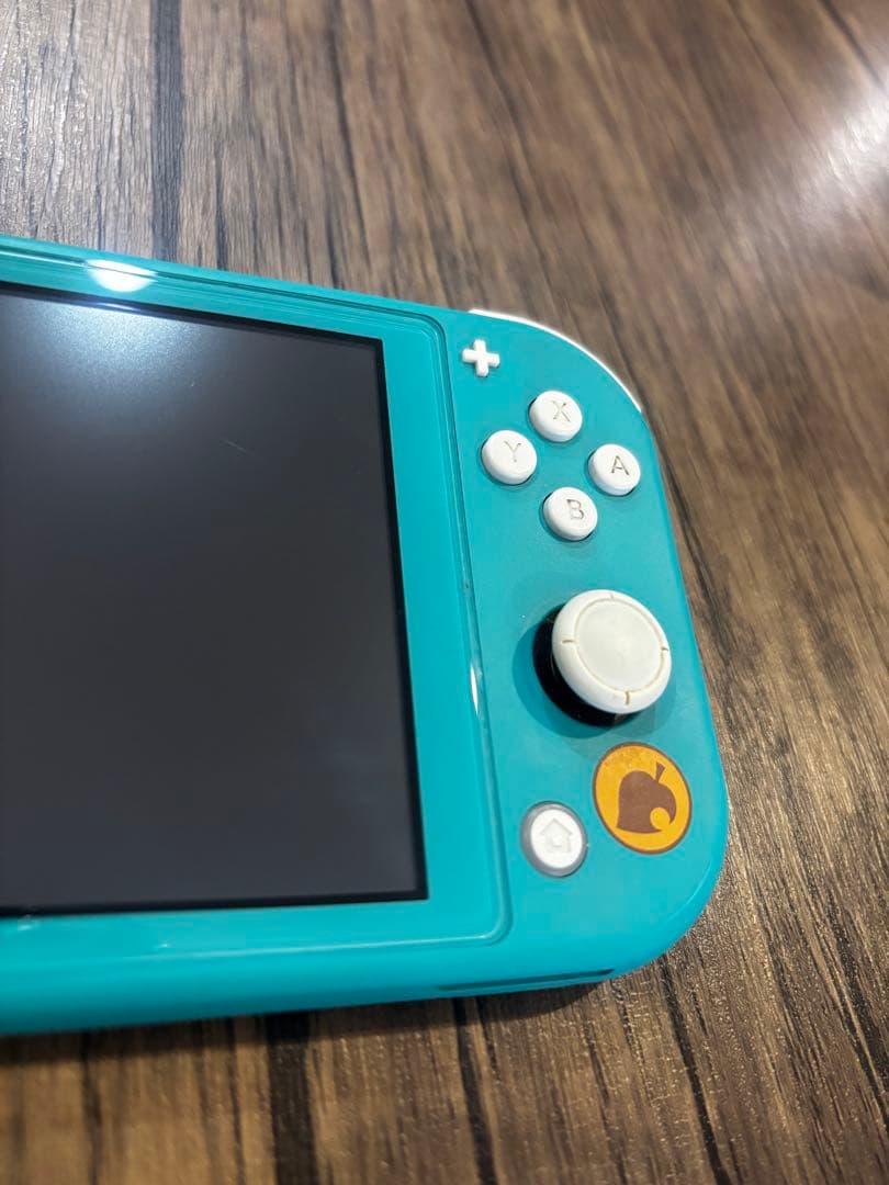 Nintendo Switchライト　あつまれどうぶつの森